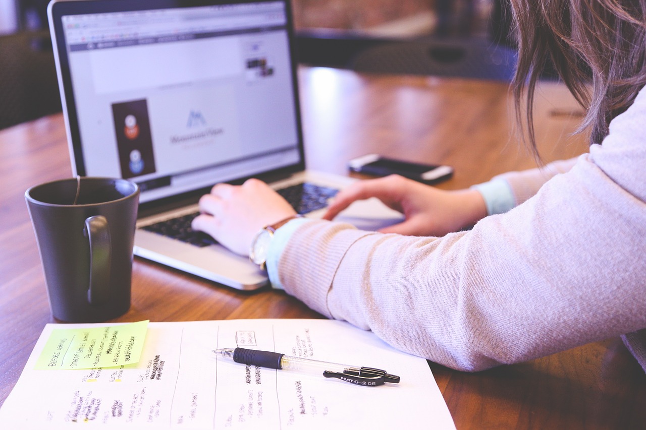 girl using home internet connection